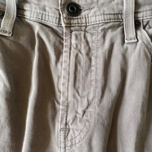 AG Adriano Goldschmied The Graduate Tailored Leg 31x32 - Picture 9 of 11